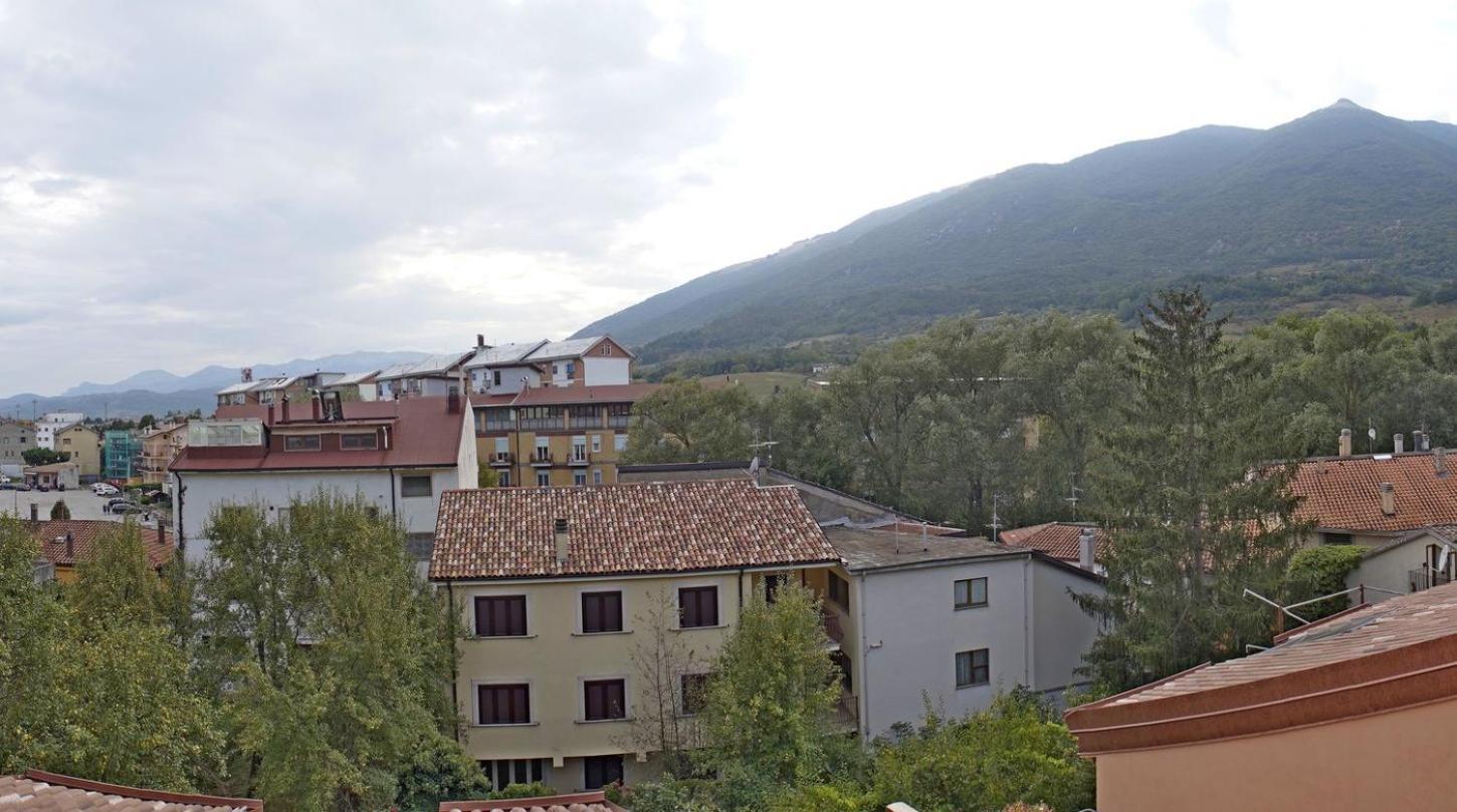Casa Vacanze Donna Lucia Castel Di Sangro Esterno foto